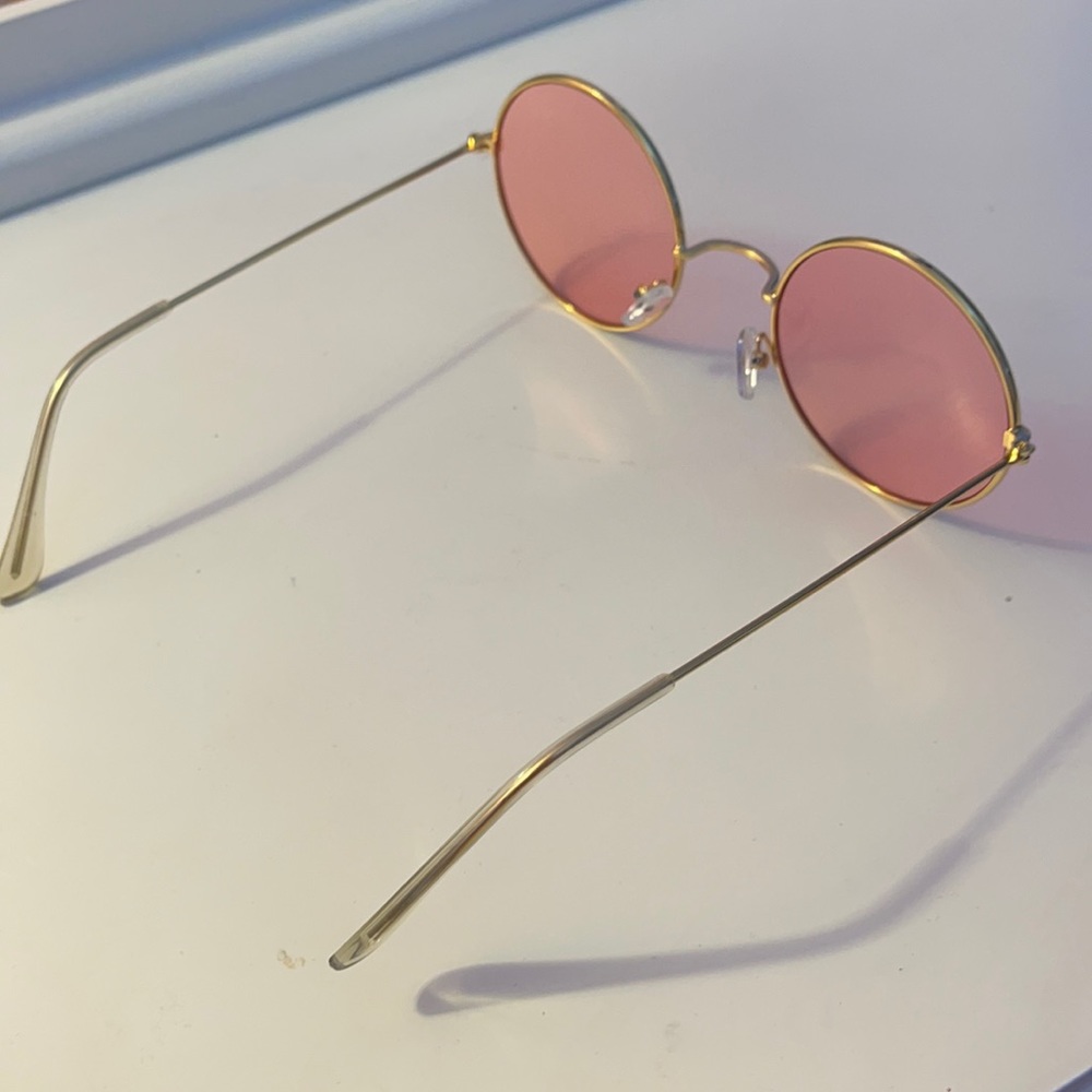orange glasses - Picture 4 of 9